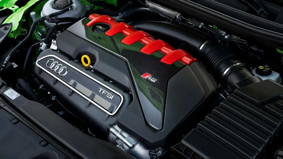 H VW ετοιμάζει ακραίο Golf R με τον 5κύλινδρο κινητήρα του Audi RS3